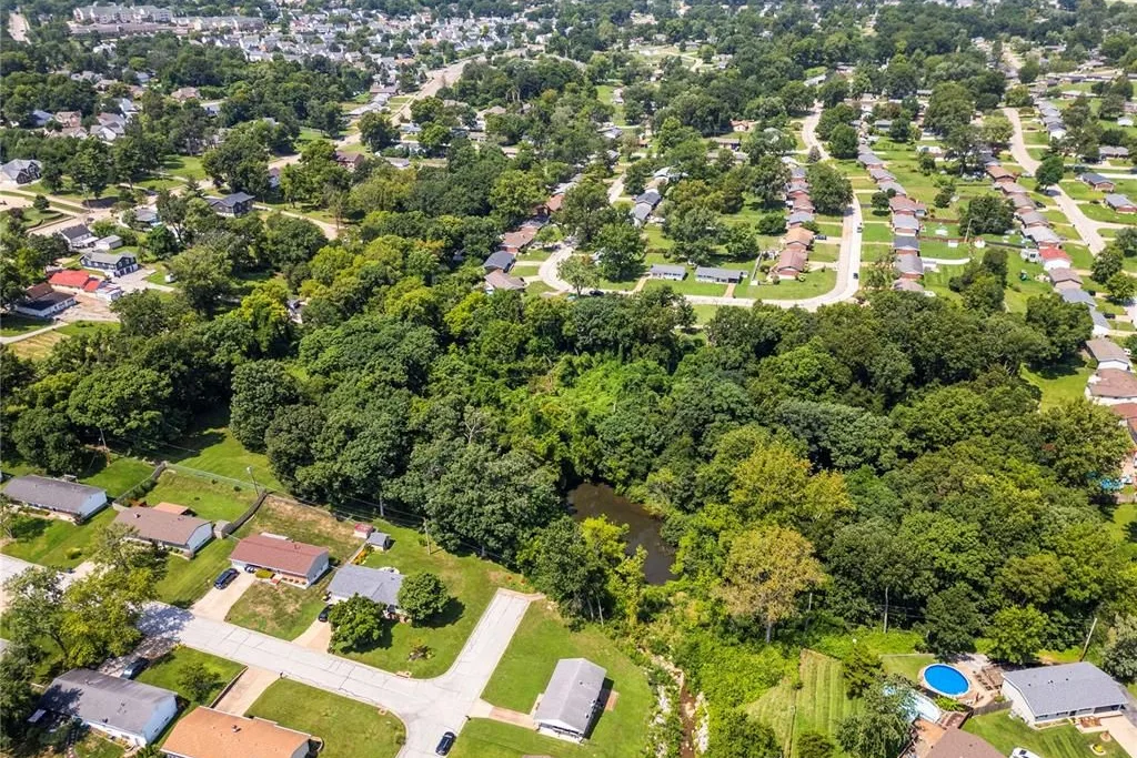 Aerial view of wooded neighborhoods in Mehlville